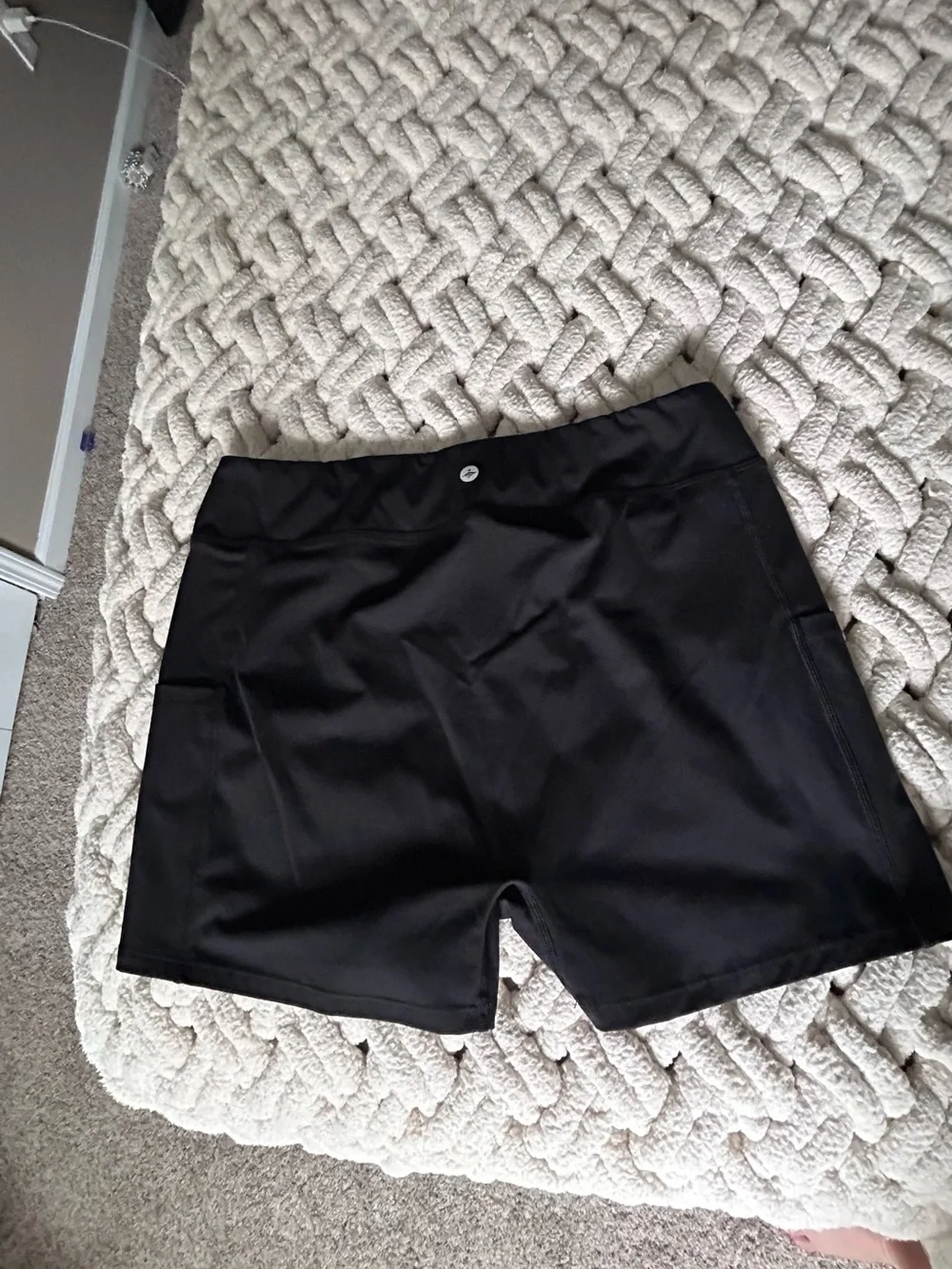 HALARA Women’s Black Athletic Shorts
